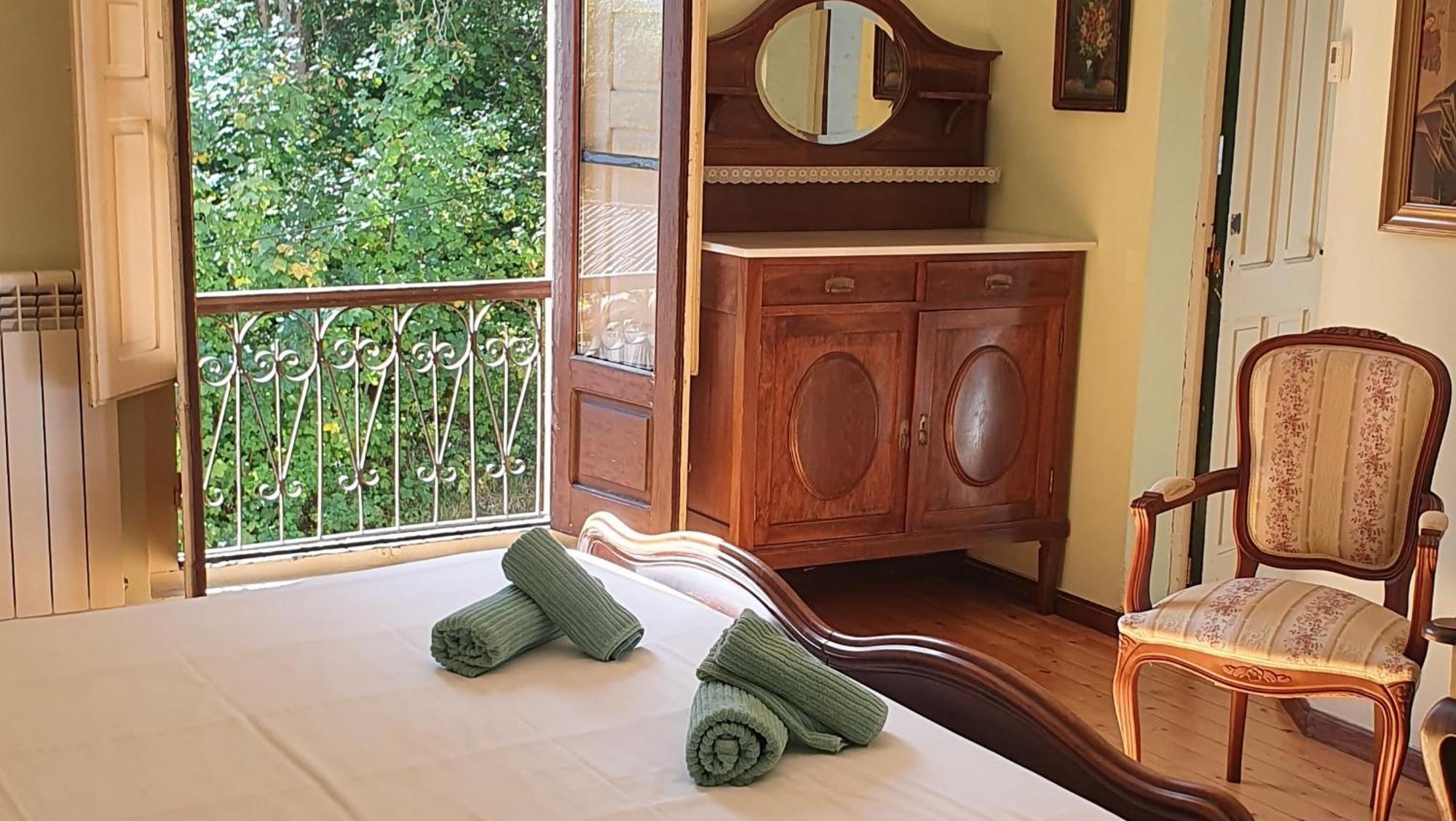 La Casona De La Vega Junto A Onís Esterno foto