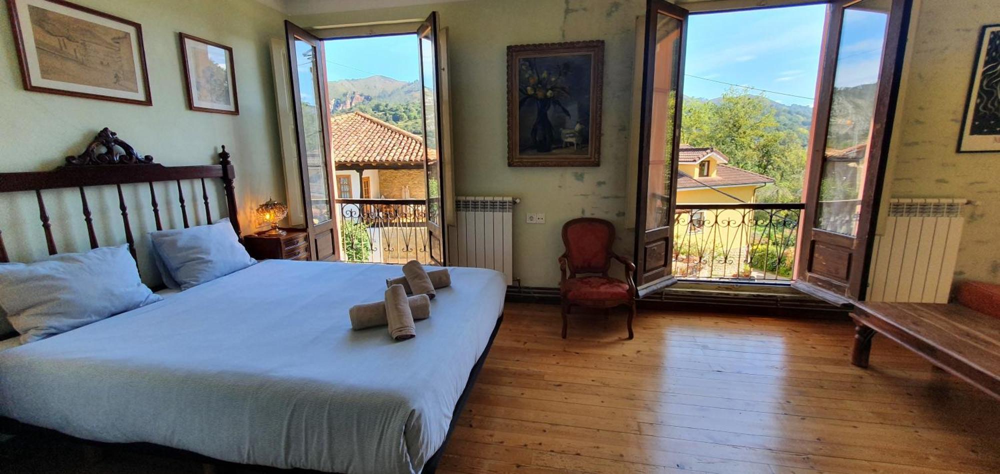 La Casona De La Vega Junto A Onís Esterno foto